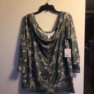 Off the shoulder sexy sweatshirt